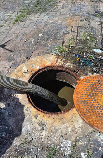 https://blockeddrainsnorthfremantle.com.au/uploads/2025/07/blocked-drains-50219.jpg