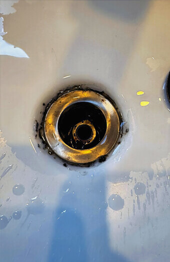 https://blockeddrainsnorthfremantle.com.au/uploads/2025/07/blocked-sink-21497.jpg